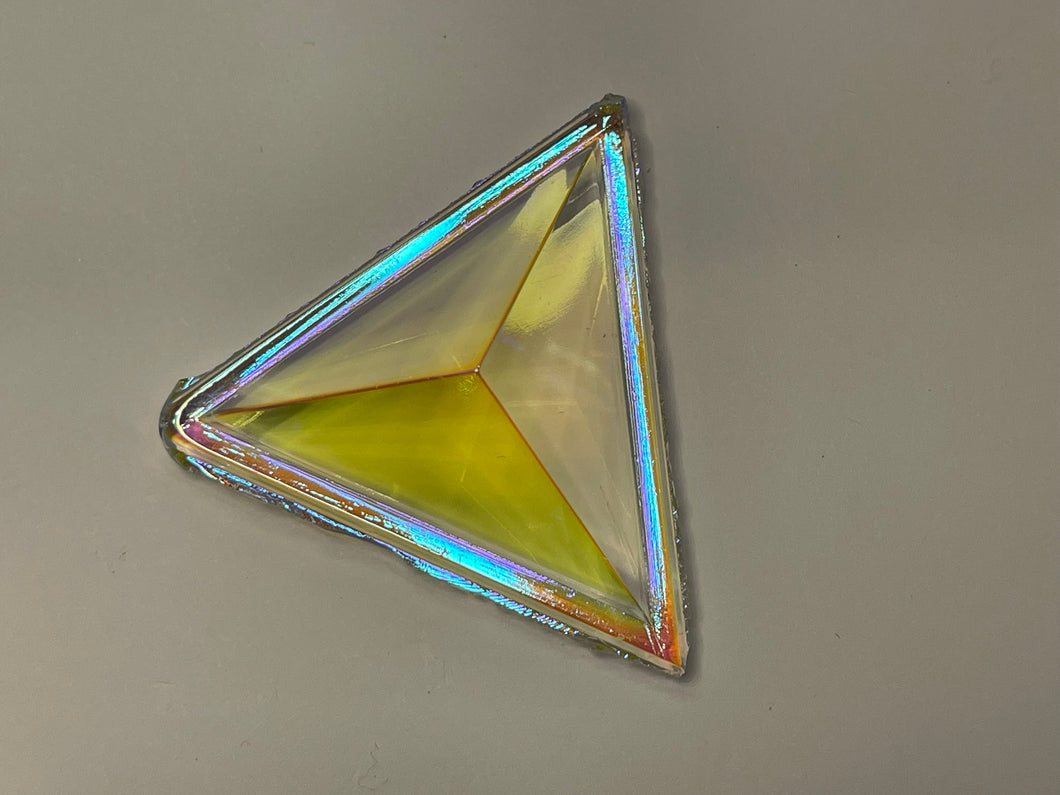 50mm pyramid crystal iridescent