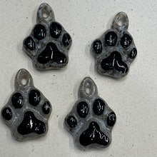 Load image into Gallery viewer, Paw Ornament