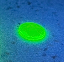 Load image into Gallery viewer, SALE: 11mm green uranium faceted