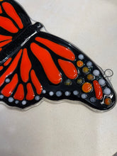 Load image into Gallery viewer, Monarch butterfly stained glass suncatcher