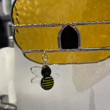 Load image into Gallery viewer, Honeybee, 96 COE 1.5” x 1”