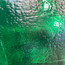 Load image into Gallery viewer, B114500 bullseye kelly green 90 COE 8.5 x 10
