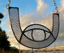 Load image into Gallery viewer, Daisy Dew Drop pre-cut kit by Hypmatizarism Glass