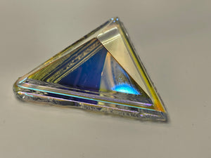 50mm pyramid crystal iridescent