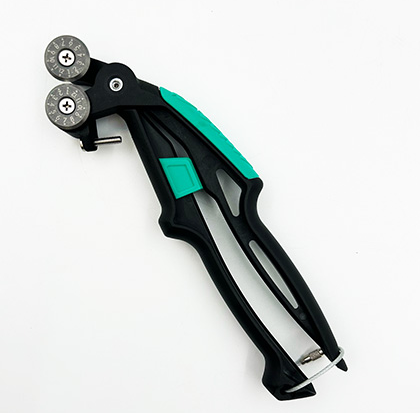 breda glass nippers