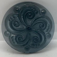 Load image into Gallery viewer, 35mm steel blue swirl jewel