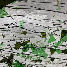 Load image into Gallery viewer, B4325 bullseye clear with green fractures &amp; green streamers 90 COE