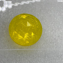 Load image into Gallery viewer, Sale: 15mm yellow faceted jewel