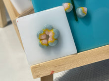 Load image into Gallery viewer, Spring rainbow leaves! 96 COE murrini, millefiore, 1.5 oz sticks