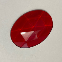 Load image into Gallery viewer, 40mm x 30mm red oval faceted jewel