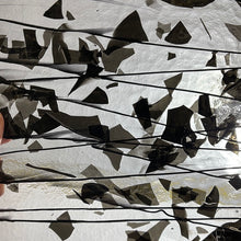 Load image into Gallery viewer, B4136 bullseye clear with black fractures &amp; black streamers 90 COE