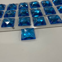 Load image into Gallery viewer, SALE:  18mm square aquamarine faceted jewel