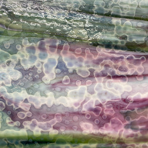 B6343 bullseye white, olive green & gold pink mottled 8.5 x 10