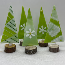 Load image into Gallery viewer, Lemongrass &amp; white Christmas trees