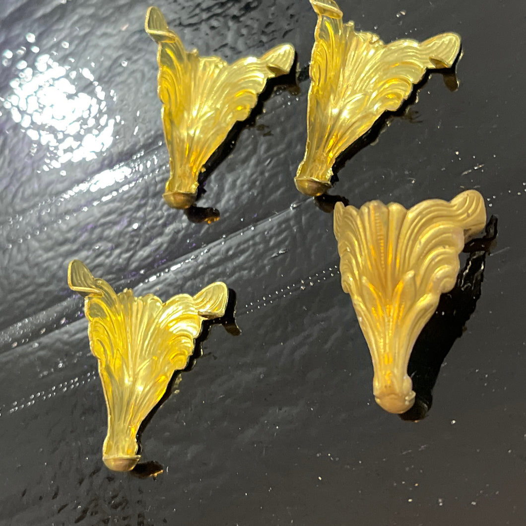 set of 4 brass box feet
