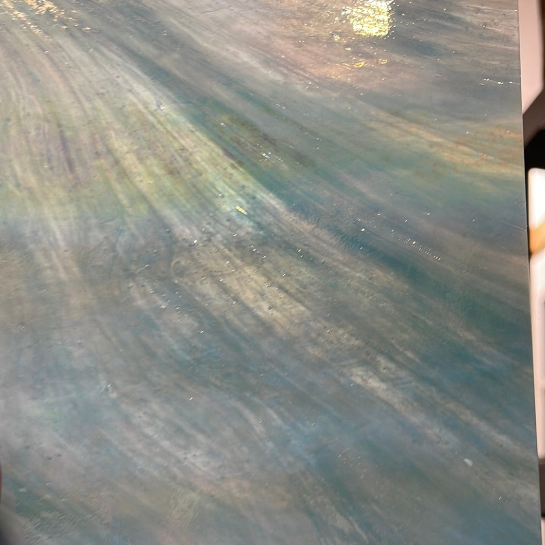 WIWO87IR wissmach sky blue, white & clear wispy iridescent 7 x 15.5