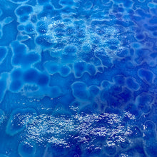 Load image into Gallery viewer, B6264 bullseye robin&#39;s egg &amp; deep royal blue mottled